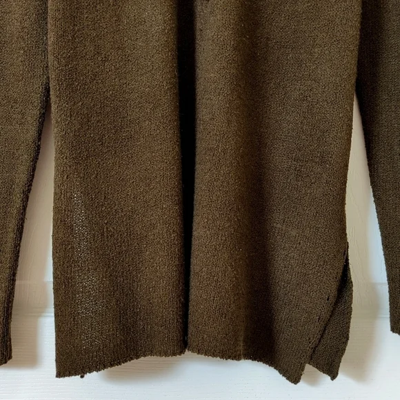 ASTR The Label Classic Knit Oversized Lace Up V-neck Peasant Sweater Dark Olive - Picture 7 of 12